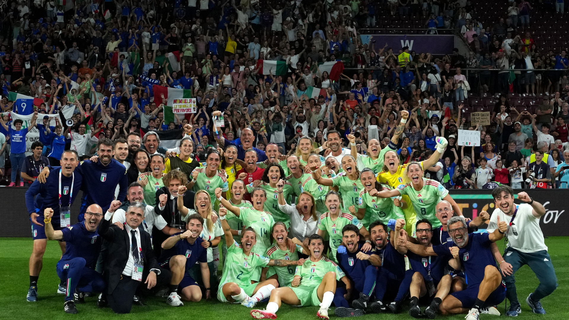 Golo aos 90 minutos apura Itália para meias-finais do Europeu feminino