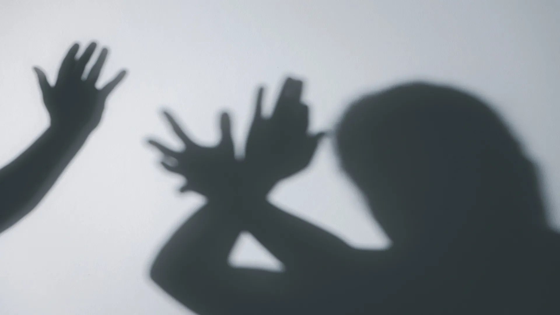 
                    Homem foi detido para cumprir prisão por violência doméstica
                