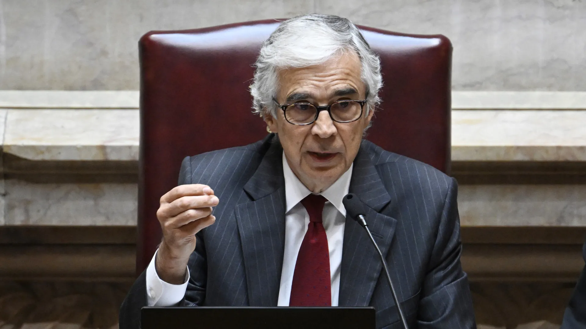 
                    Presidente da AR fala em 