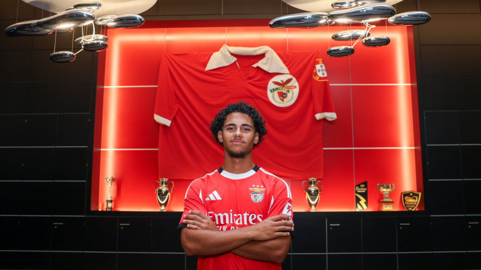 Oficial: Benfica segura mais uma pérola da formação