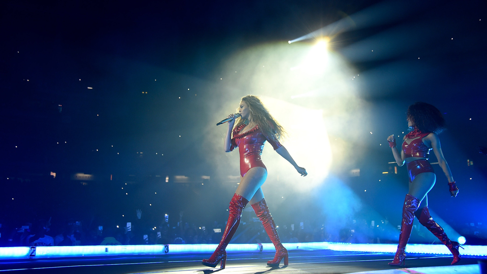 Onze feridos em debandada após concerto de Beyoncé. A causa? Um insecto