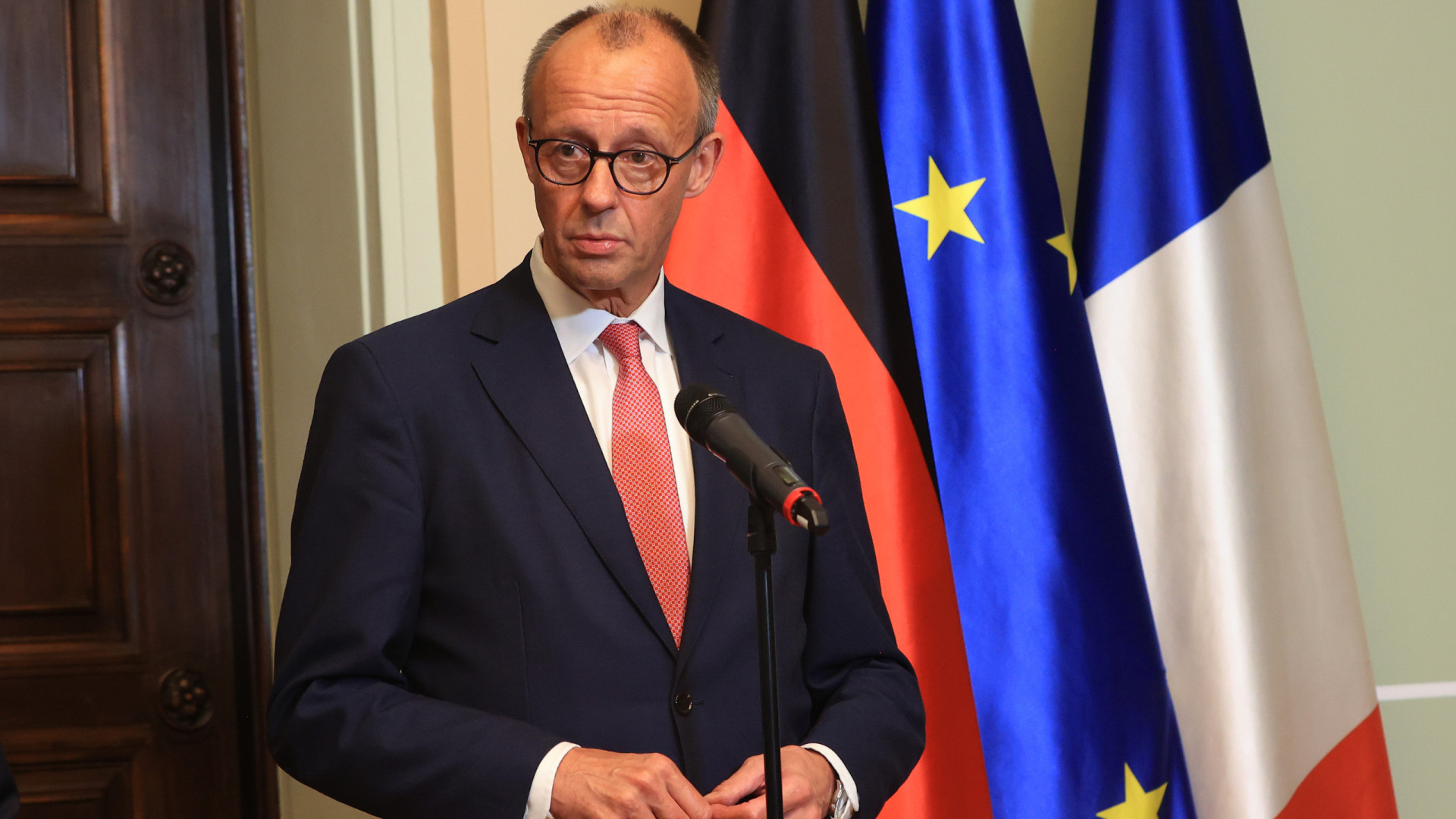 Nemčija pozdravila dogovor ZDA-EU o carinah, analitik kritičen