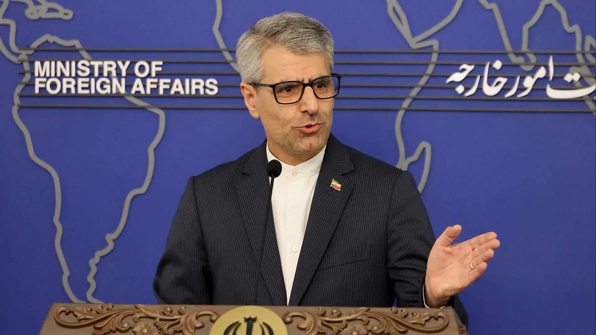 
                    Irão nega ataque com mísseis a base militar dos EUA e Reino Unido
                