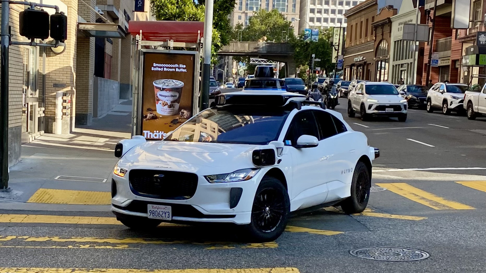 Táxis autónomos da Waymo vão chegar a mais uma cidade no próximo ano