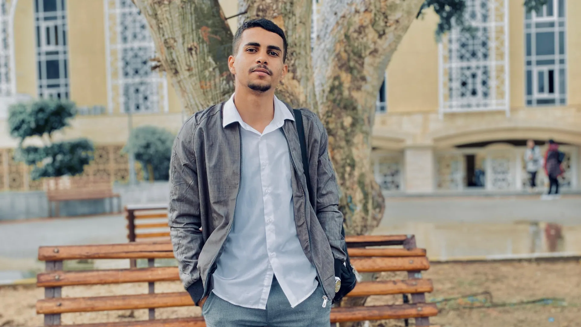 Faculdade faz iniciativa por Tarek, estudante impedido de vir para Lisboa