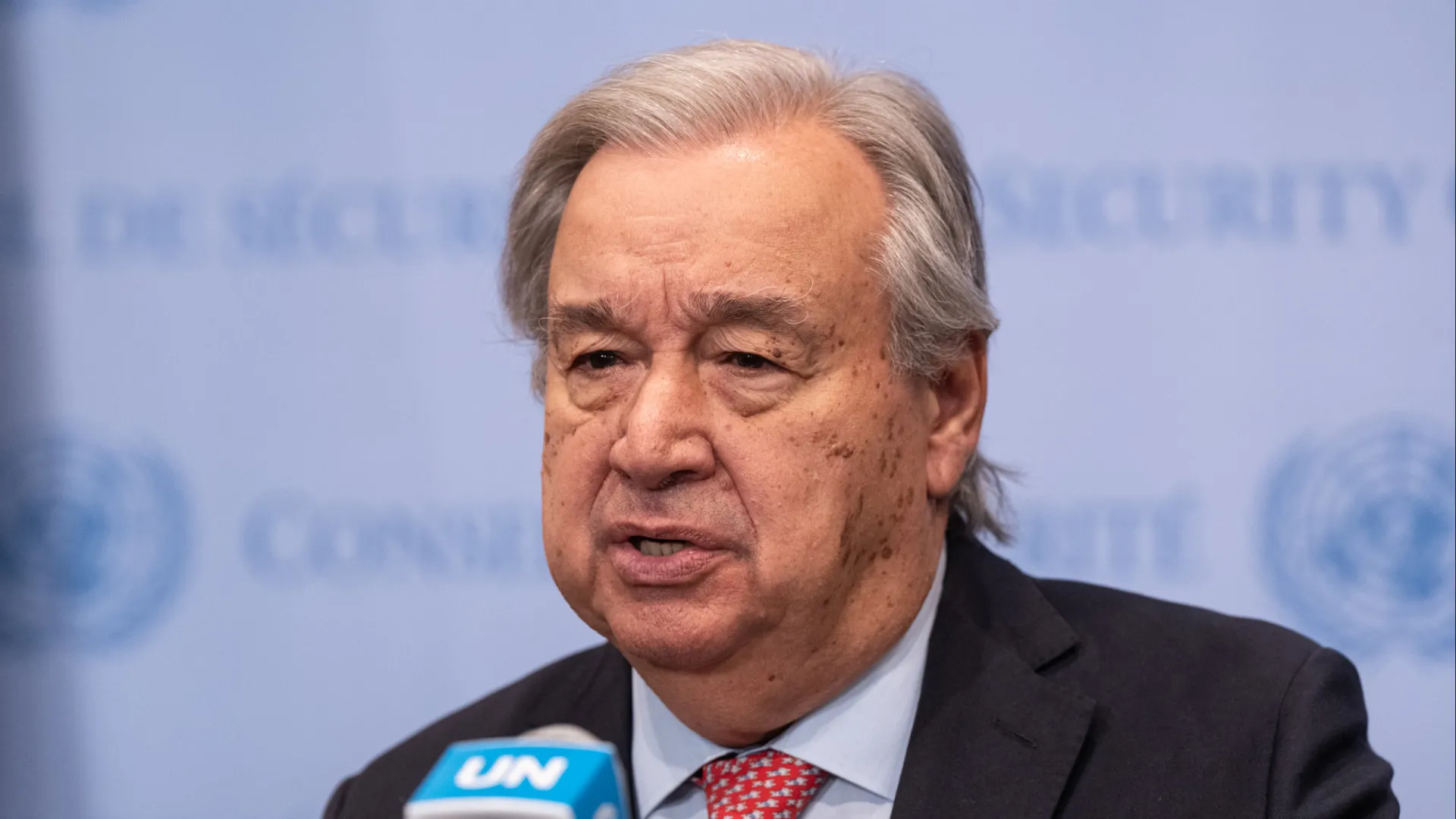 
                    Guterres nomeia advogado da Zâmbia como conselheiro para prevenção do genocídio
                