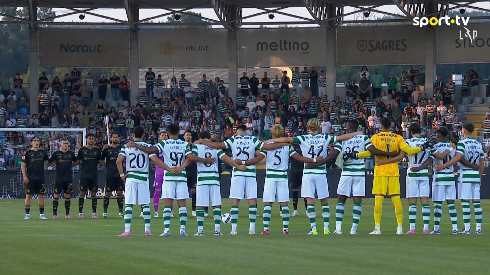 Arrepiante. Casa Pia e Sporting prestam homenagem a Jorge Costa