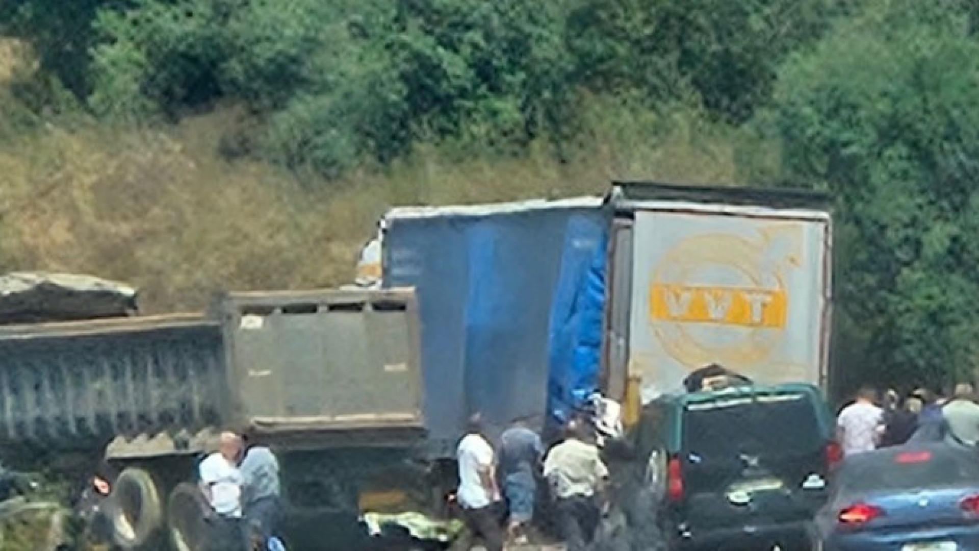 Zaradi prometne nesreče šestih vozil zaprt IC19 v smeri Lizbona-Sintra