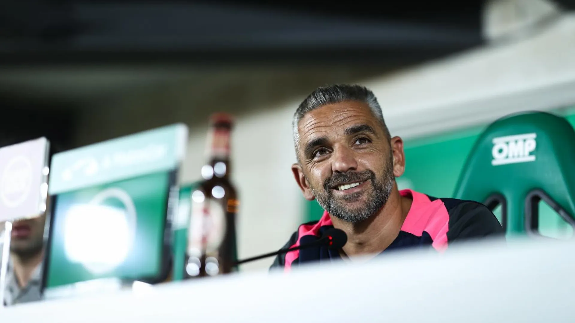 
                    Rui Borges explica questão de Rodrigo Ribeiro no Sporting: 