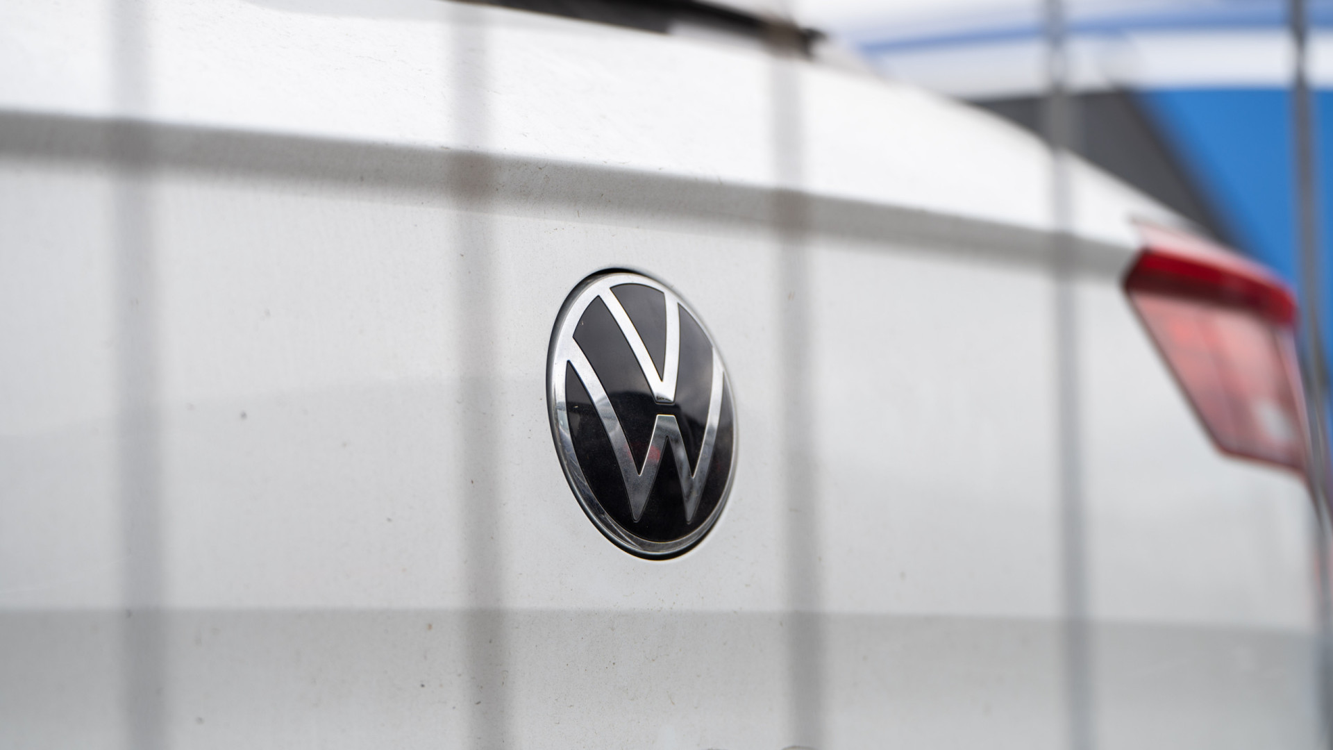 Volkswagen 'levantou o véu' e desvendou primeira imagem do novo T-Roc