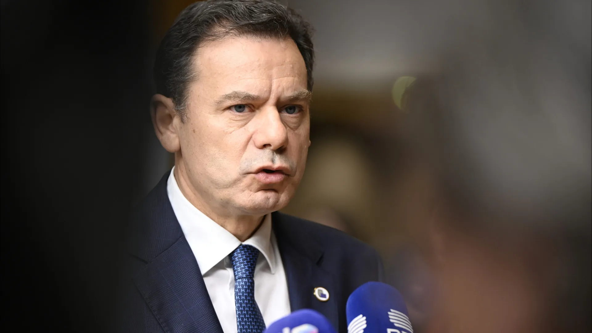 
                    Montenegro defende que plano de paz 