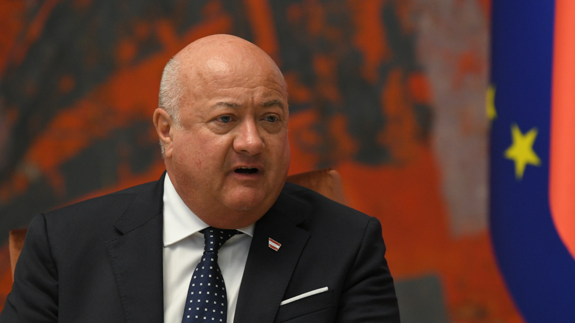 Ucrânia: Áustria disponível para receber reunião entre Putin e Zelensky