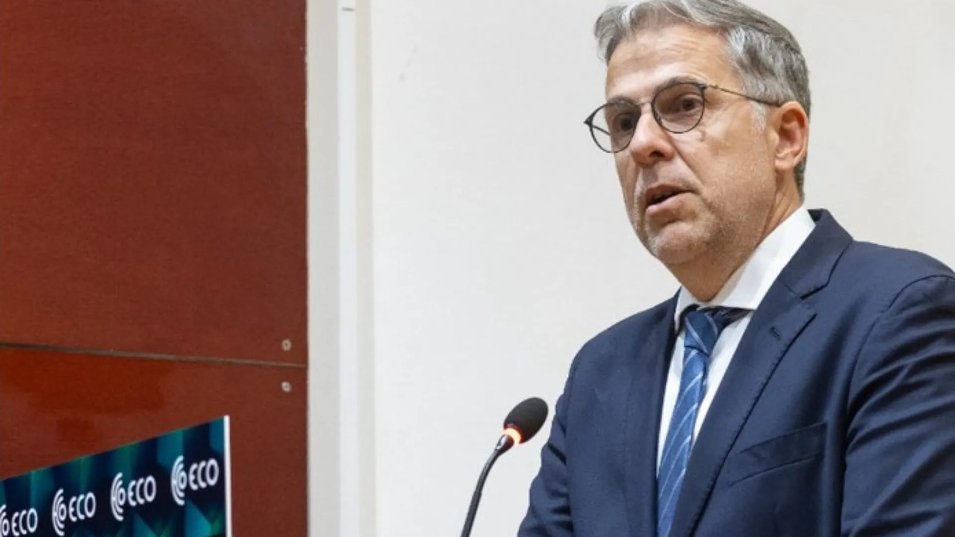 Bastonário dos Advogados aplaude proposta do PSD sobre prescrição de crimes