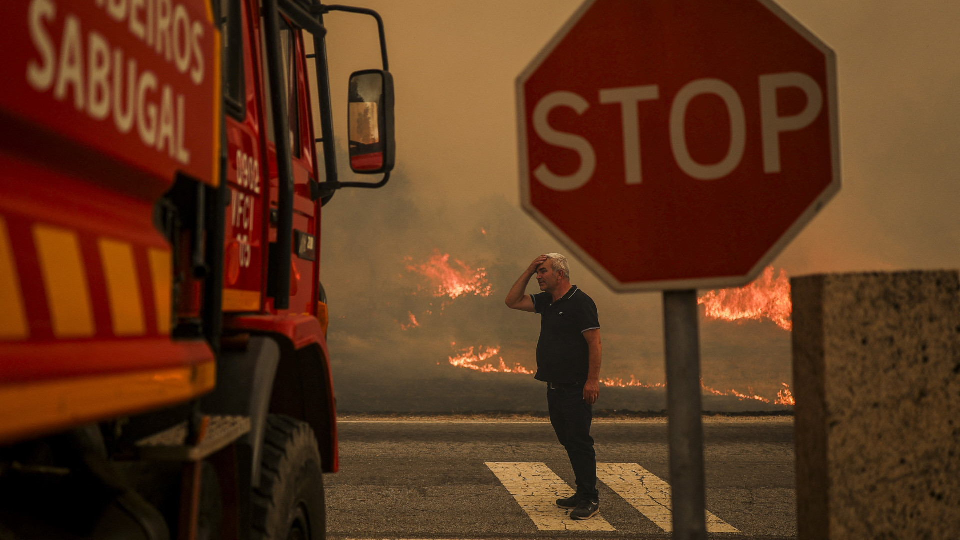 Seguros cobrem incêndios? O que deve fazer quem tem prejuízos?