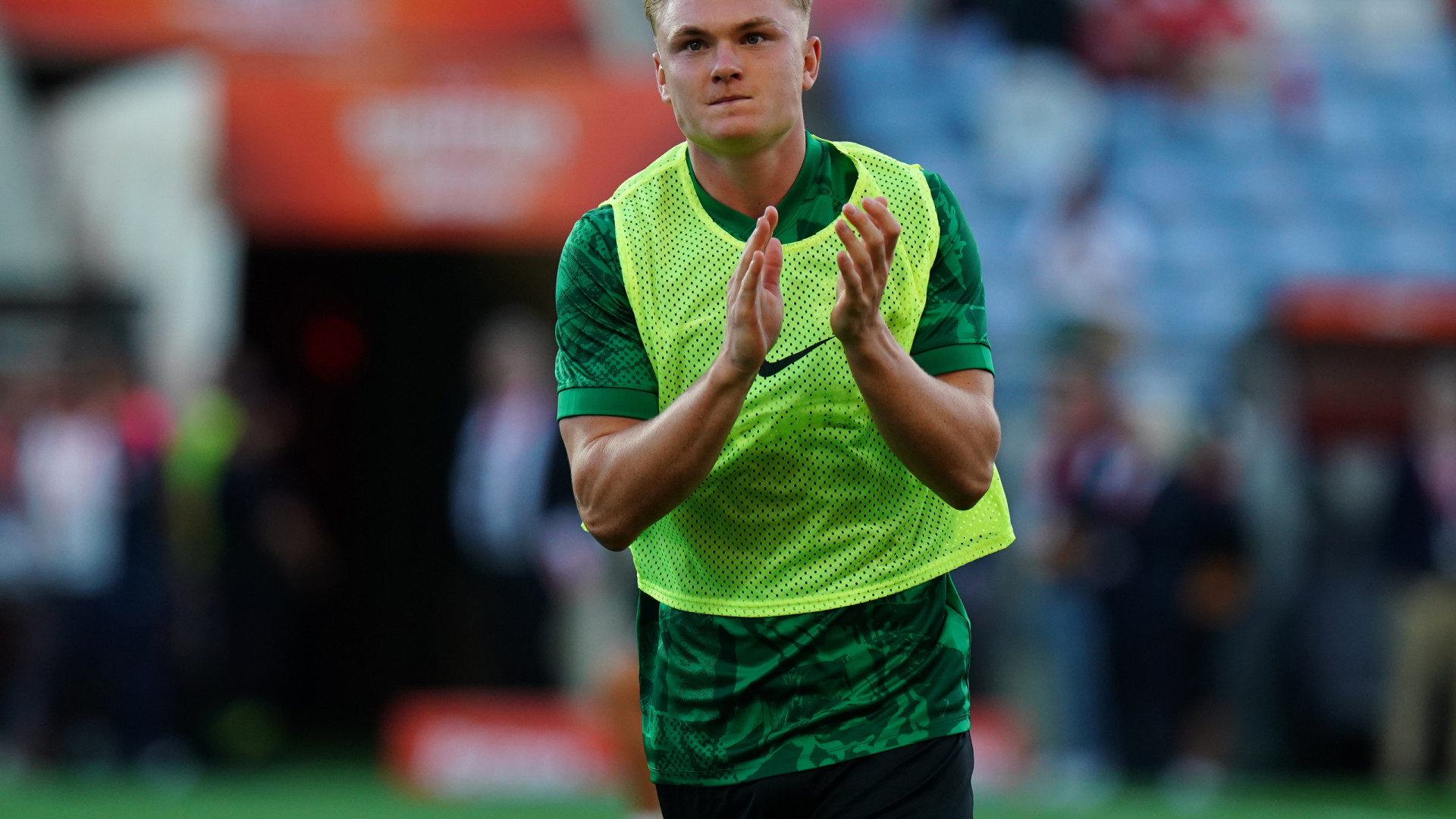 Revelados valores da primeira proposta do AC Milan por Conrad Harder