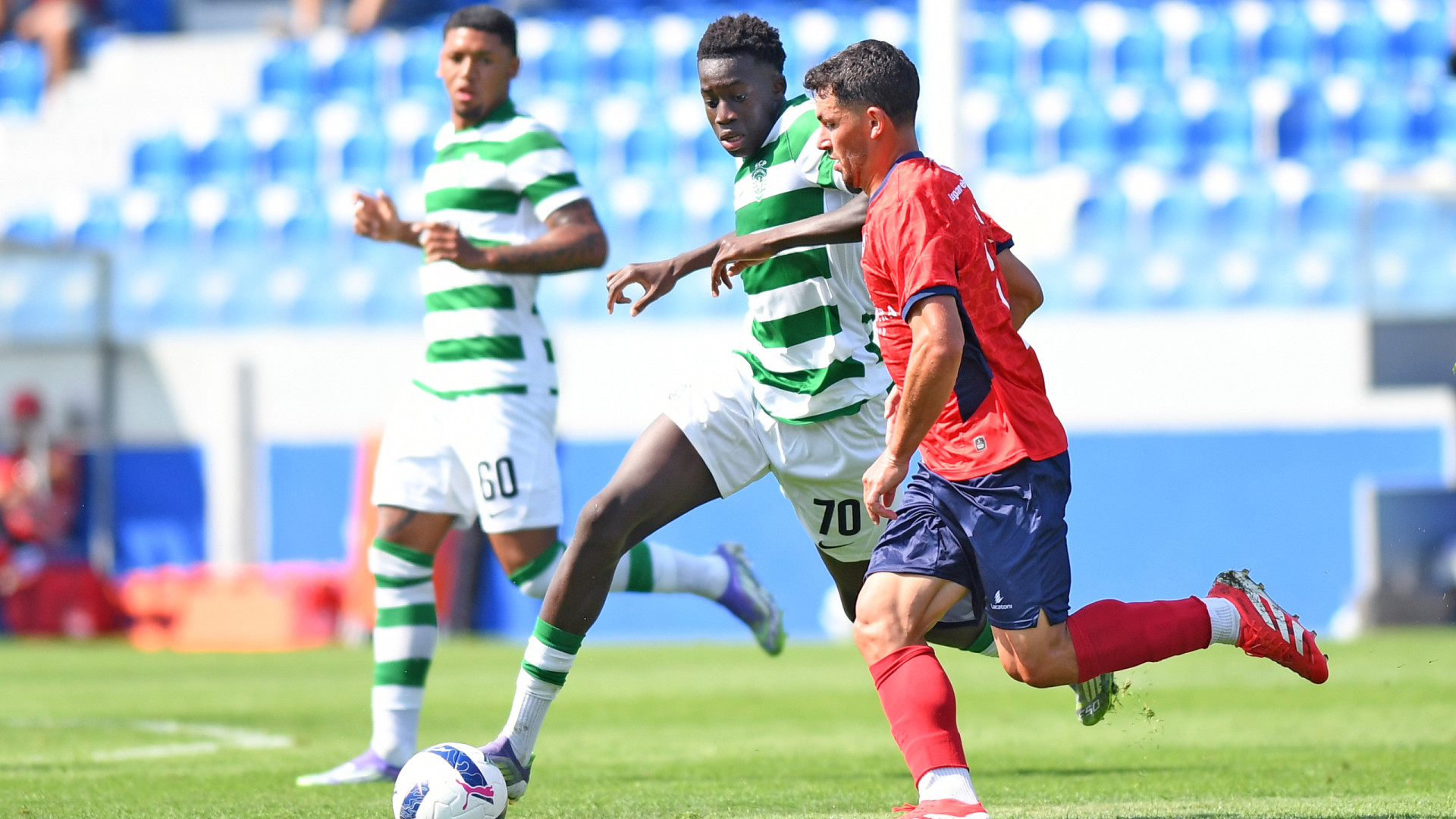 Sporting B falha liderança isolada e FC Porto B dá dois 'tiros no pé'