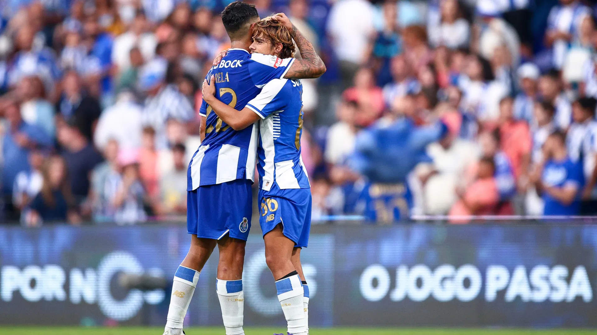 
                    FC Porto defende liderança, Sporting tenta regressar aos triunfos
                