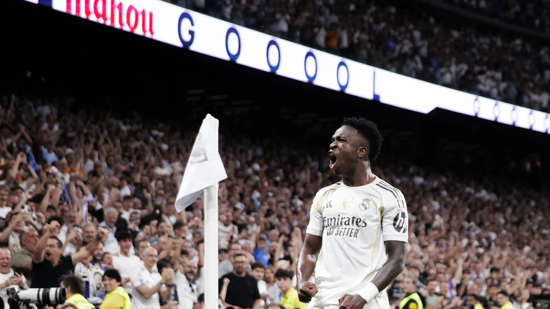 
                    Real Madrid isola-se à condição no topo da La Liga, Atlético sem triunfos
                