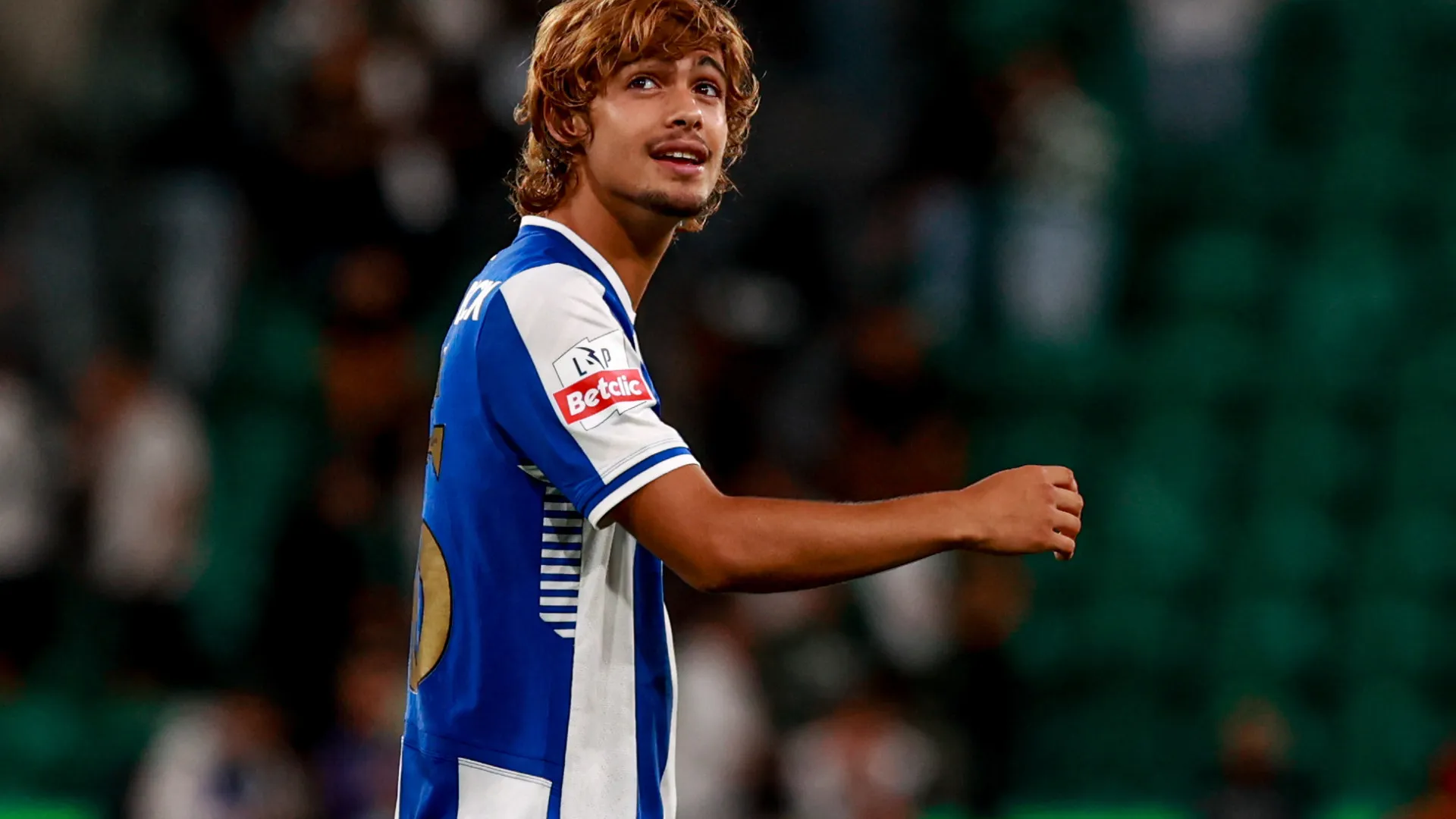 FC Porto revela lesão de Rodrigo Mora e ausência na seleção nacional