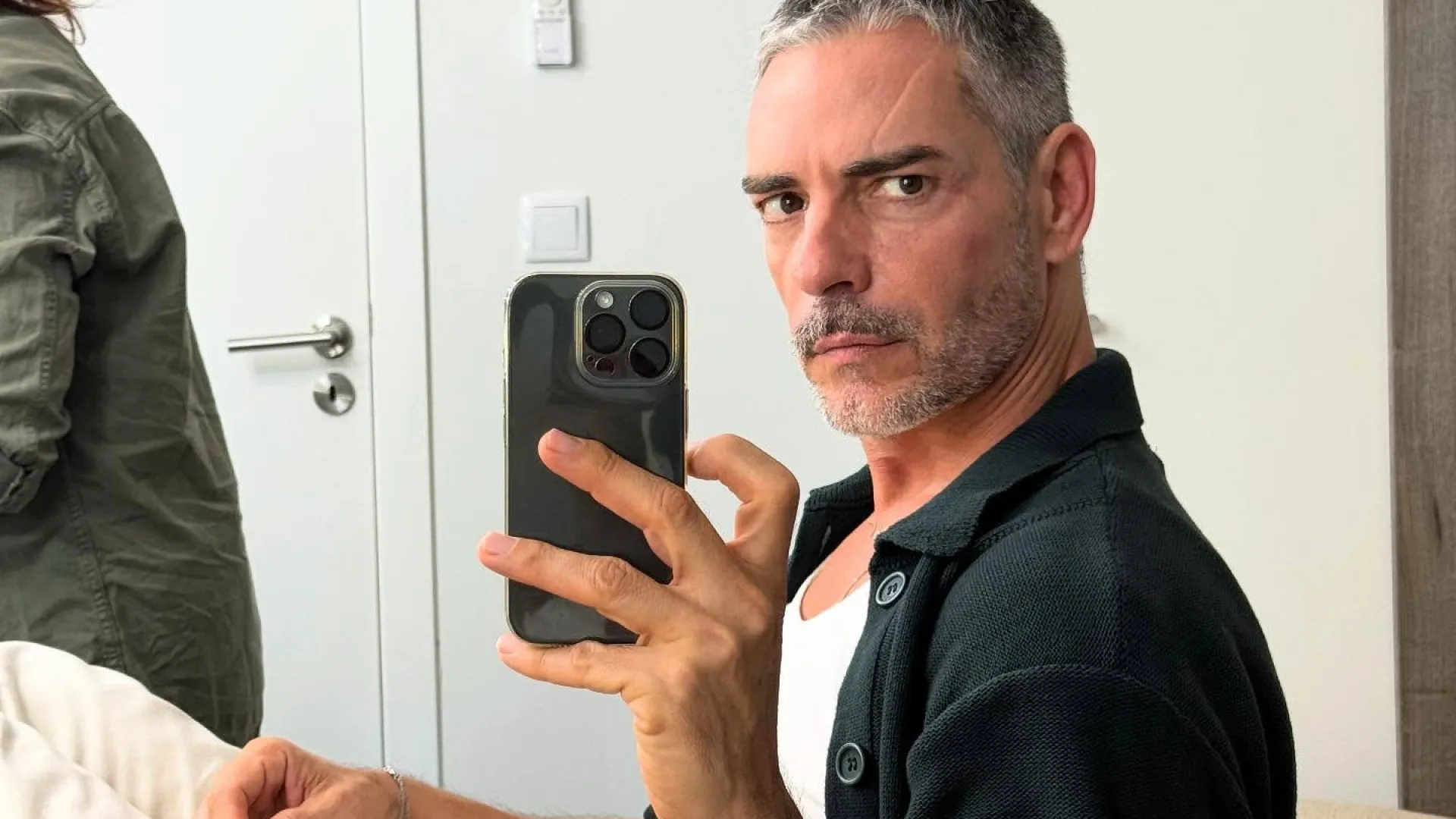 
                    Cláudio Ramos denuncia burla: 