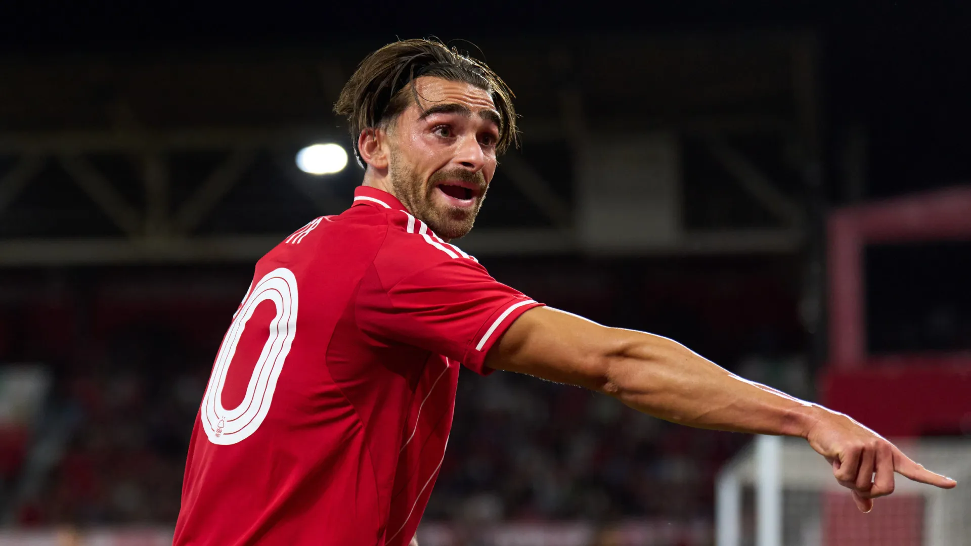 
                    Sporting falha inscrição de Jota Silva. Email teria dado prazo extra
                