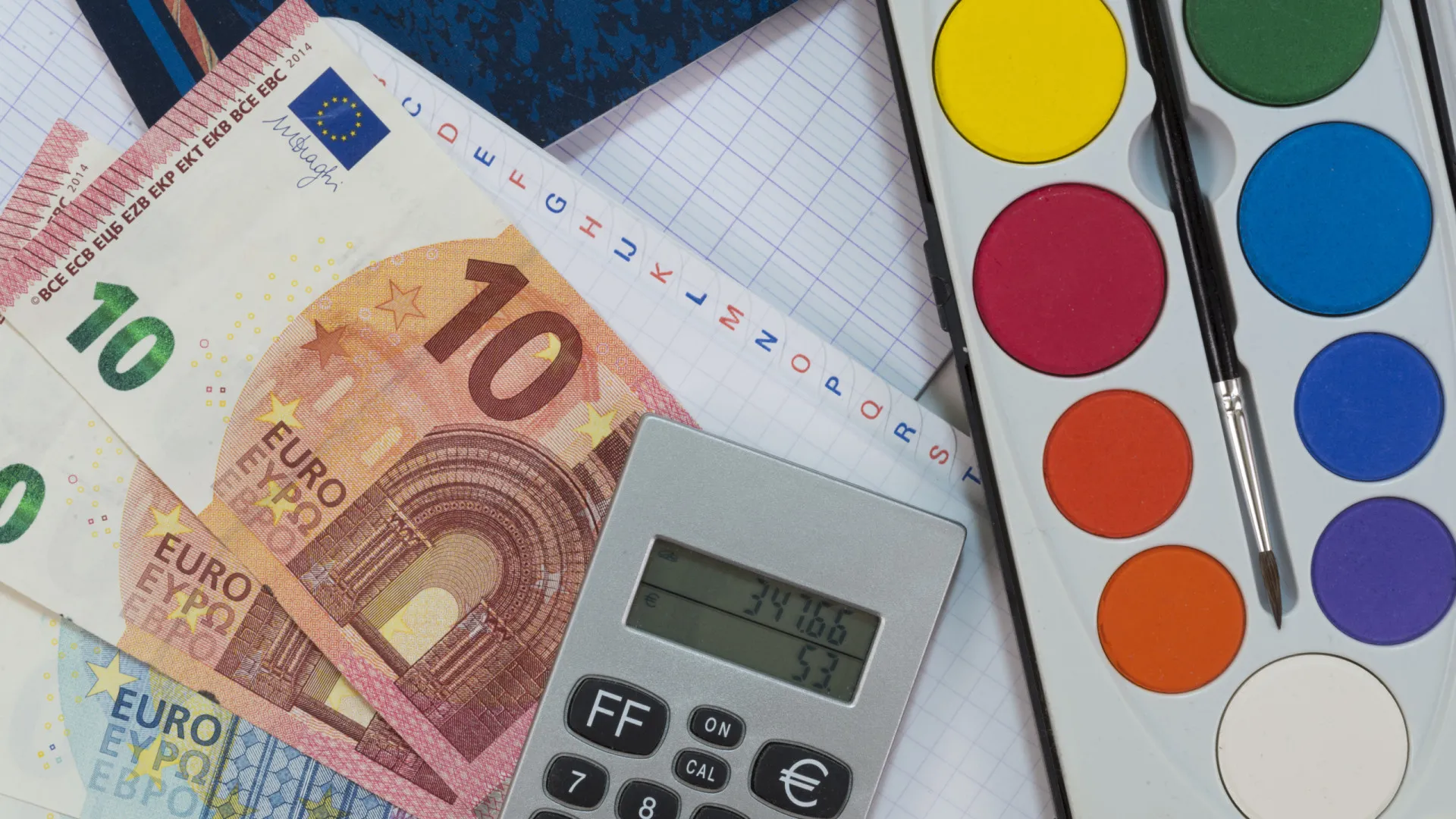 
                    Despesas de educação: Qual é o NIF que deve colocar nas faturas? 
                