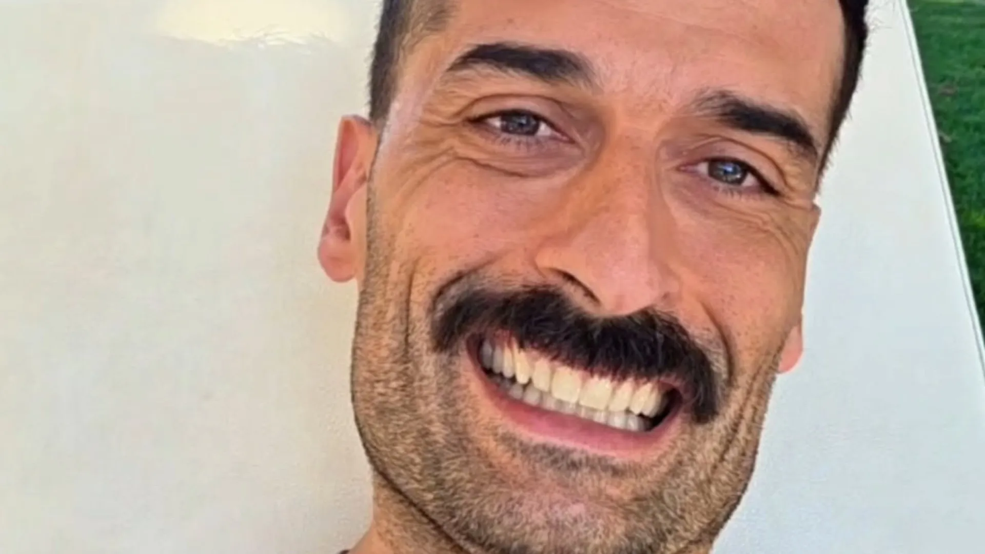 
                    Raminhos. Fãs agradecem partilha do humorista sobre saúde mental
                