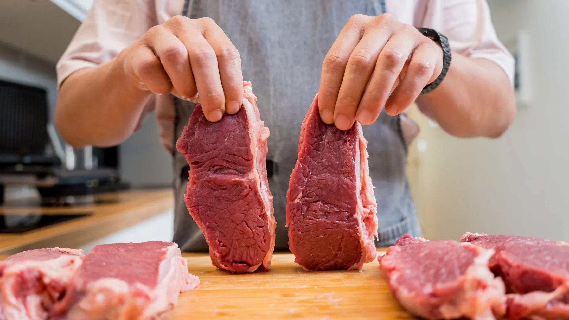 
                    OE2026: Aprovada descida do IVA da carne de caça de 23% para 6%
                