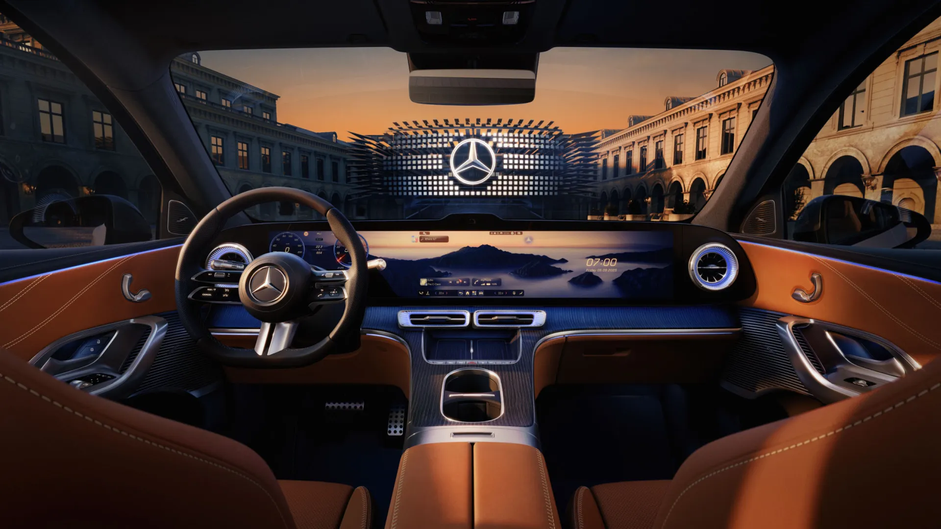 Novo Mercedes GLC 'abre portas' para um primeiro vislumbre do interior