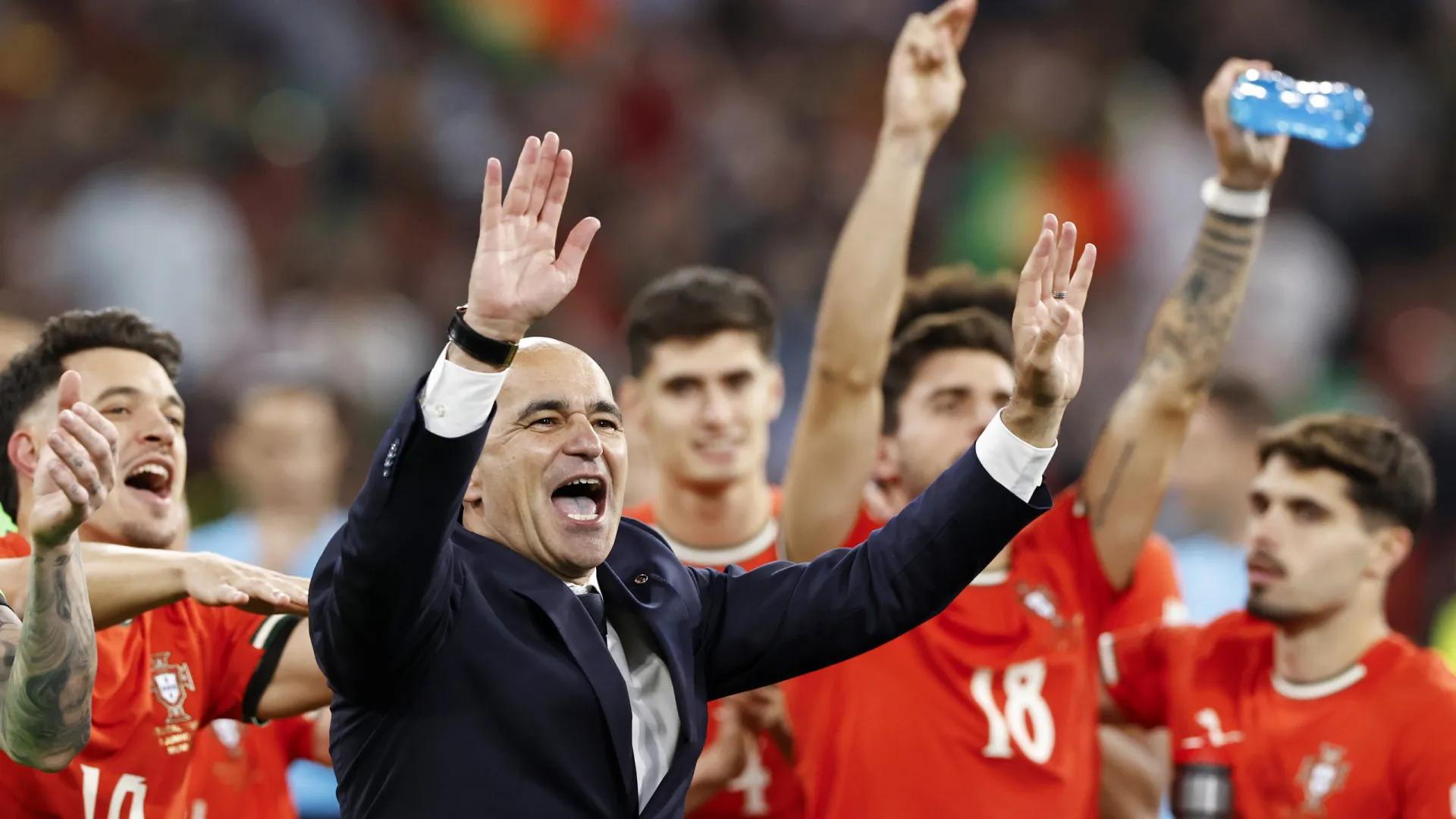 
                    Roberto Martínez surpreende. Eis o onze de Portugal frente à Arménia
                