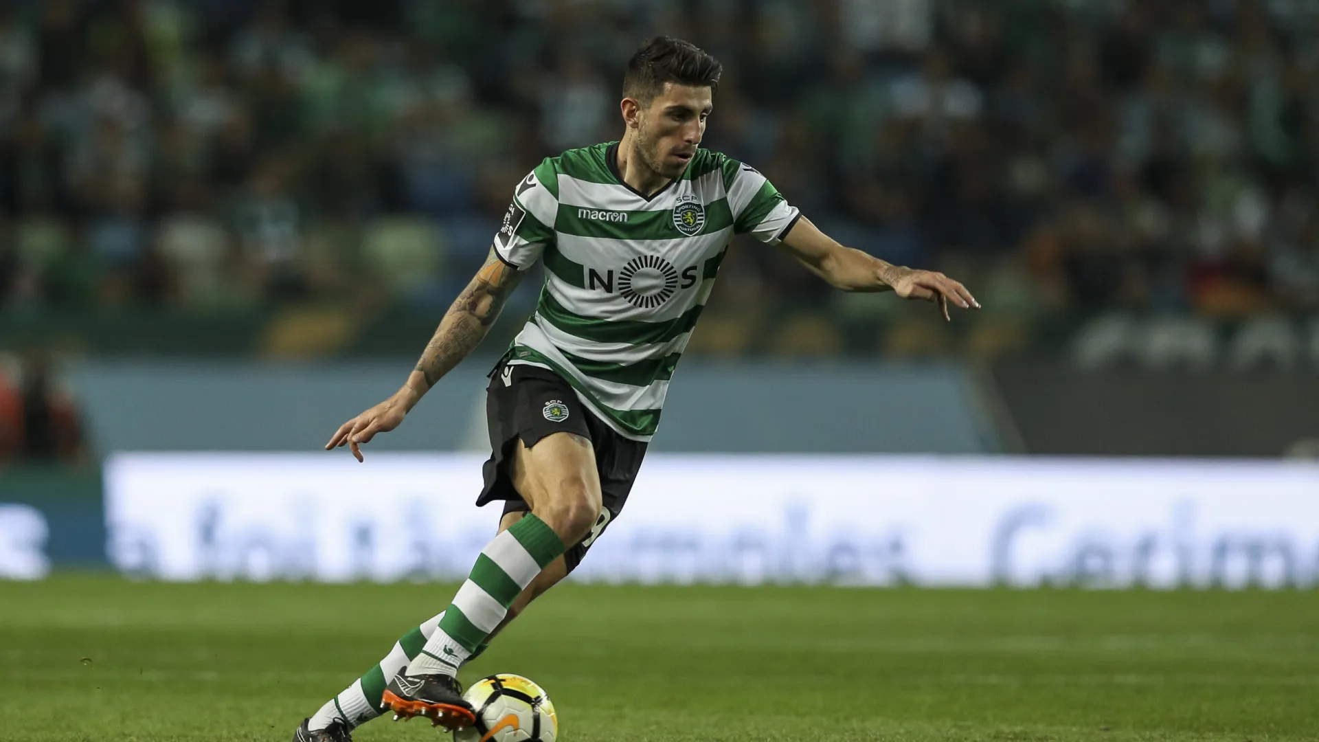 Antigo jogador do Sporting despede-se do futebol com apenas... 32 anos