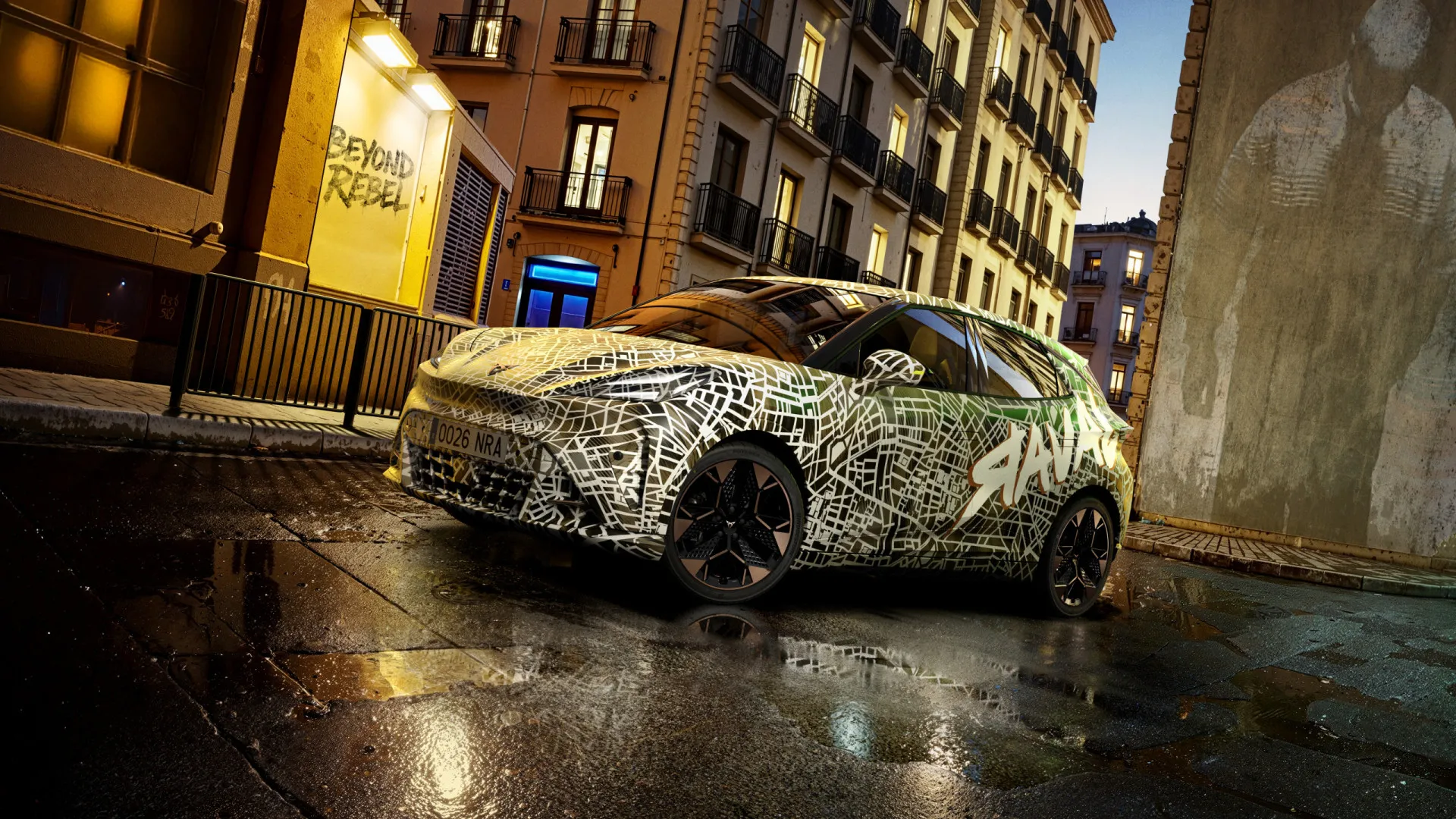 
                    O primeiro vislumbre do novo Cupra Raval
                