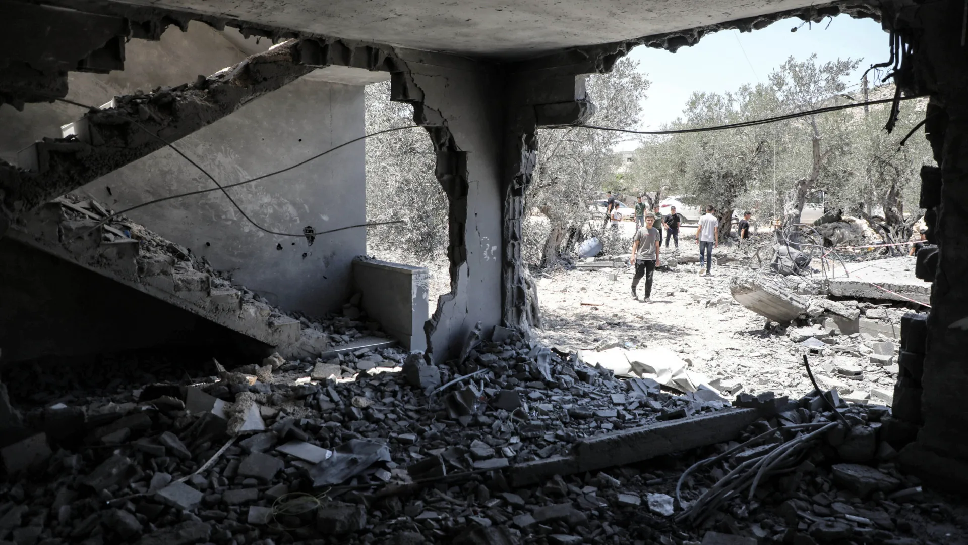
                    Autoridade Palestiniana denuncia morte de 2 adolescentes na Cisjordânia
                