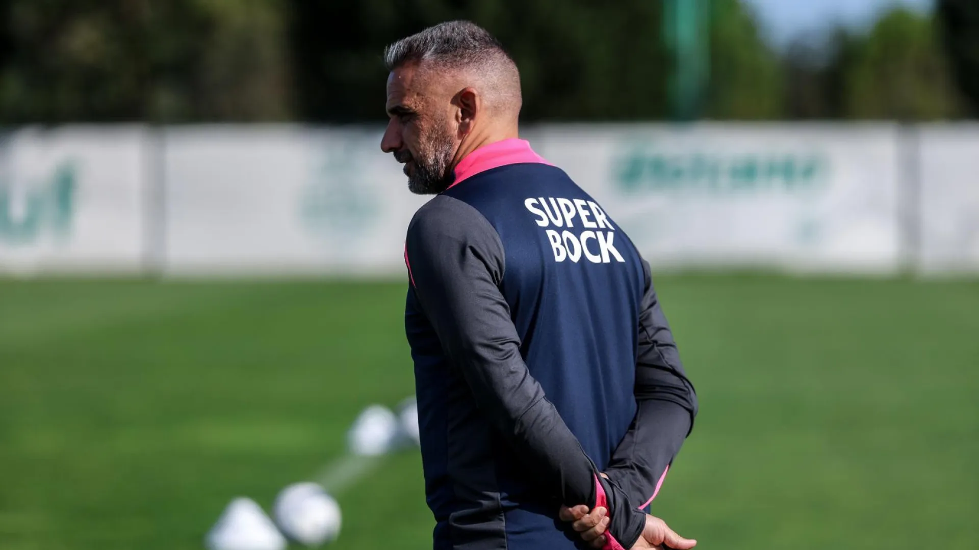 
                    Sporting regressa das folgas 'recheado' de novidades no treino
                
