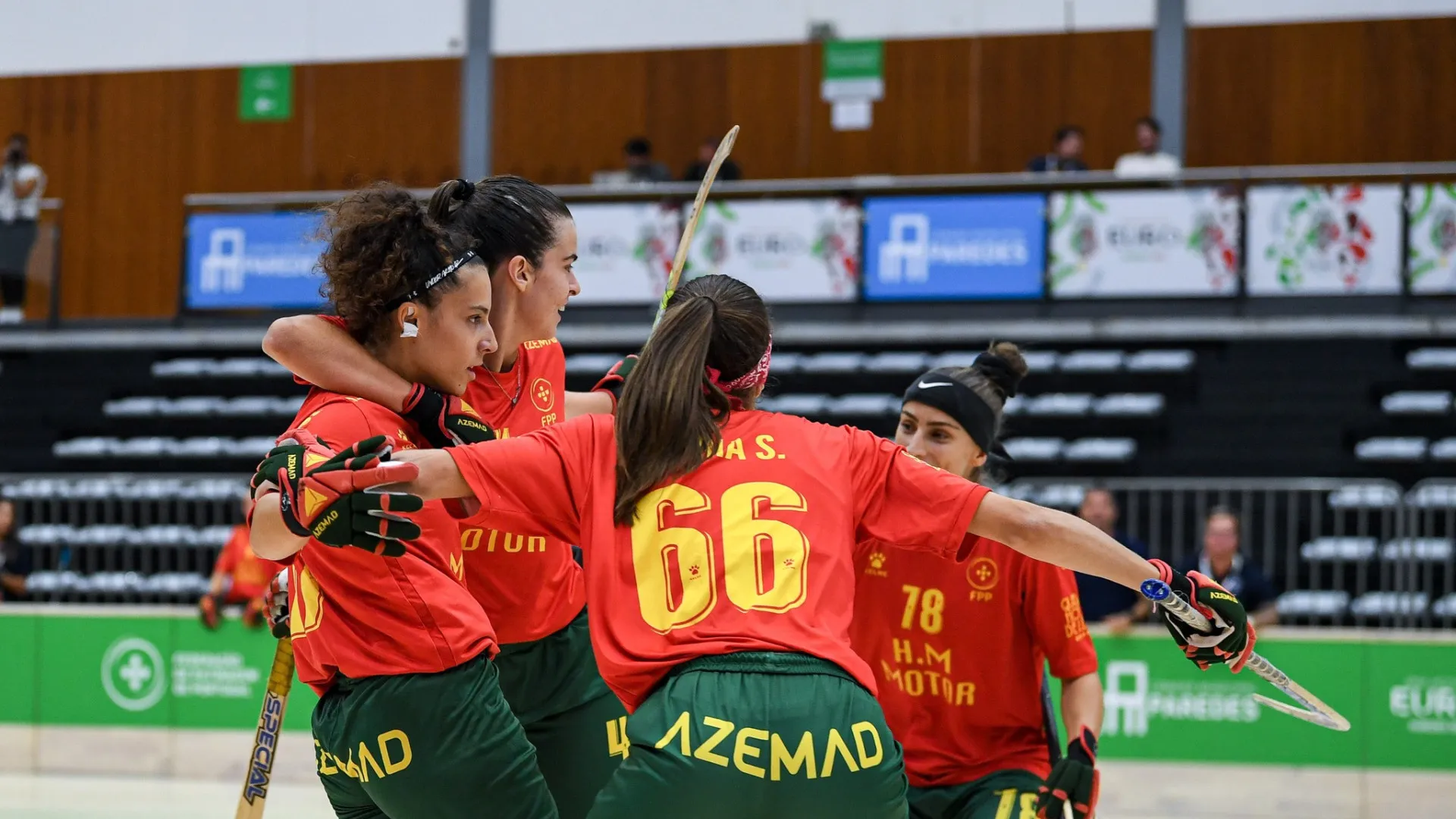 
                    Portugal goleou França antes do 'duelo' ibérico no Europeu feminino
                