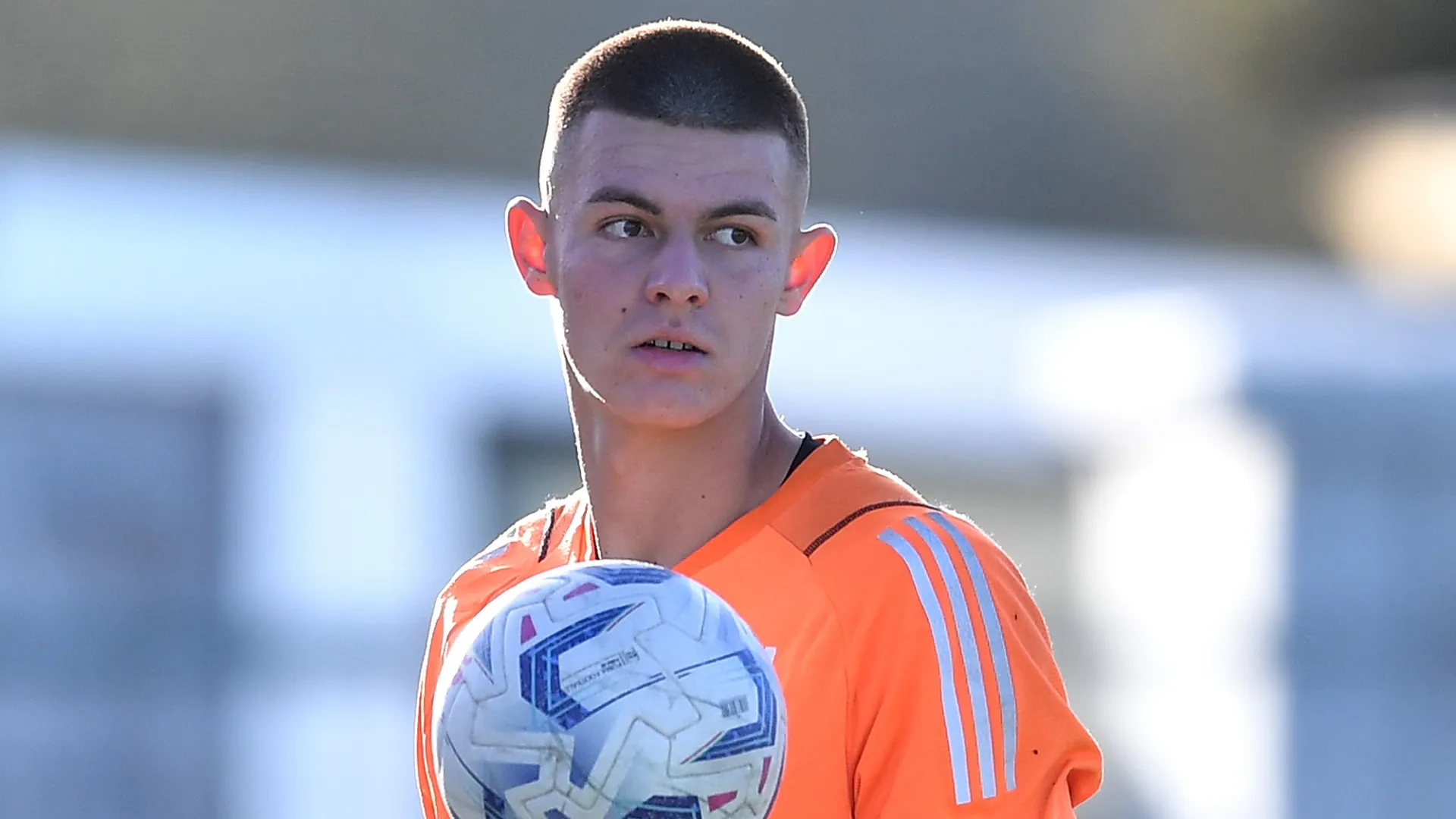 Não, não é basquetebol. Conheça os 10 jogadores mais altos da I Liga