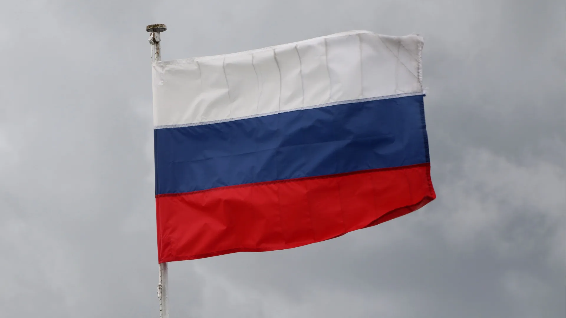 Estudo diz que Europa deve reforçar o equilíbrio de poder com a Rússia