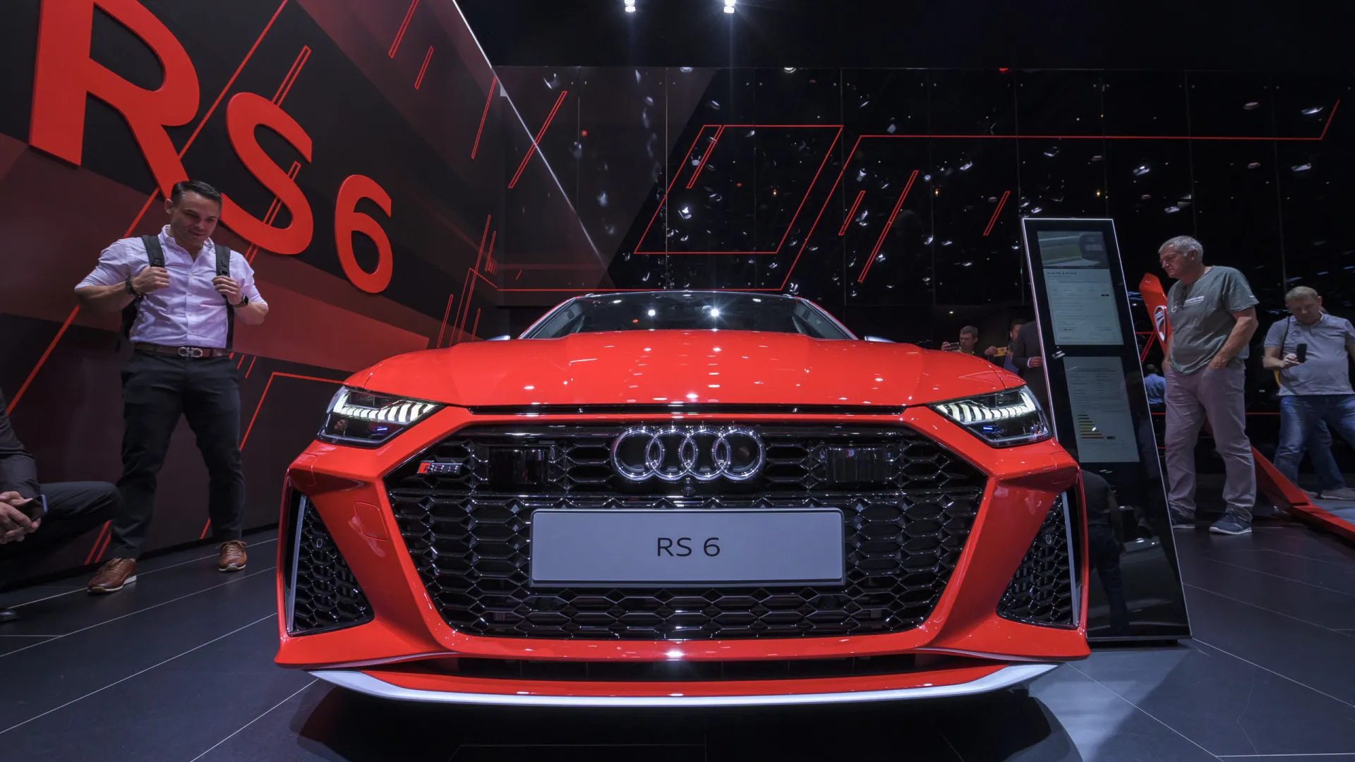 
                    Audi RS6 totalmente elétrico é 'carta fora do baralho'
                