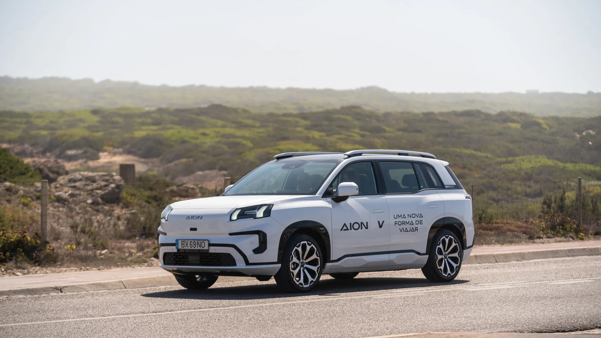 
                    Novo SUV chinês já tem preços para Portugal. Conheça-os
                