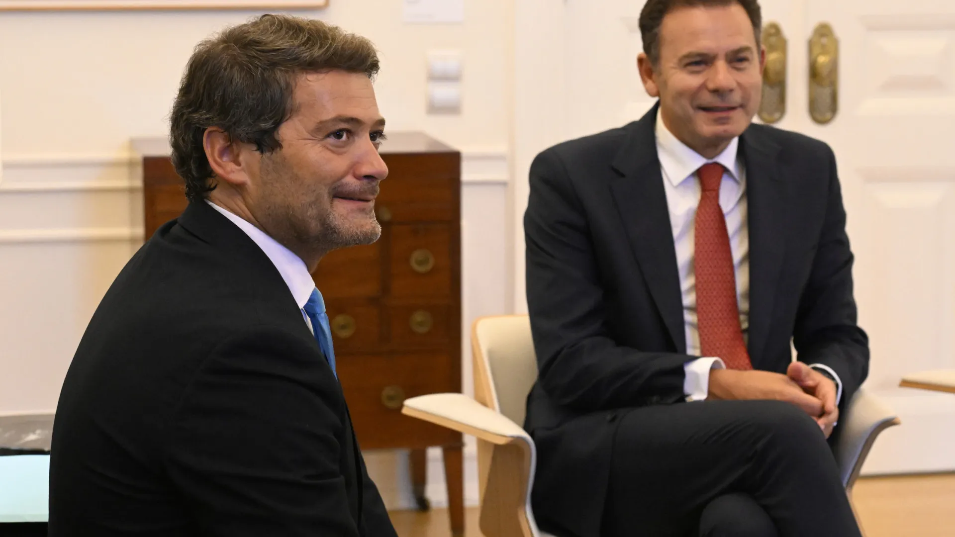 
                    OE2026: Ventura diz que está a começar 