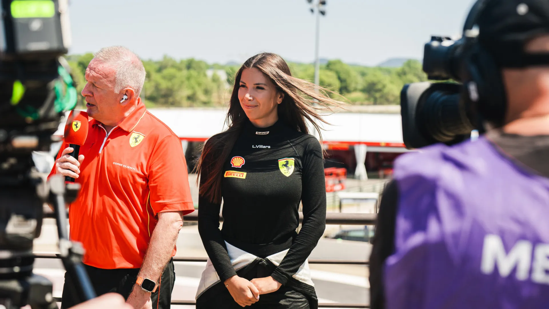 
                    Laura Villars candidata-se a presidente da FIA e faz história aos 28 anos
                
