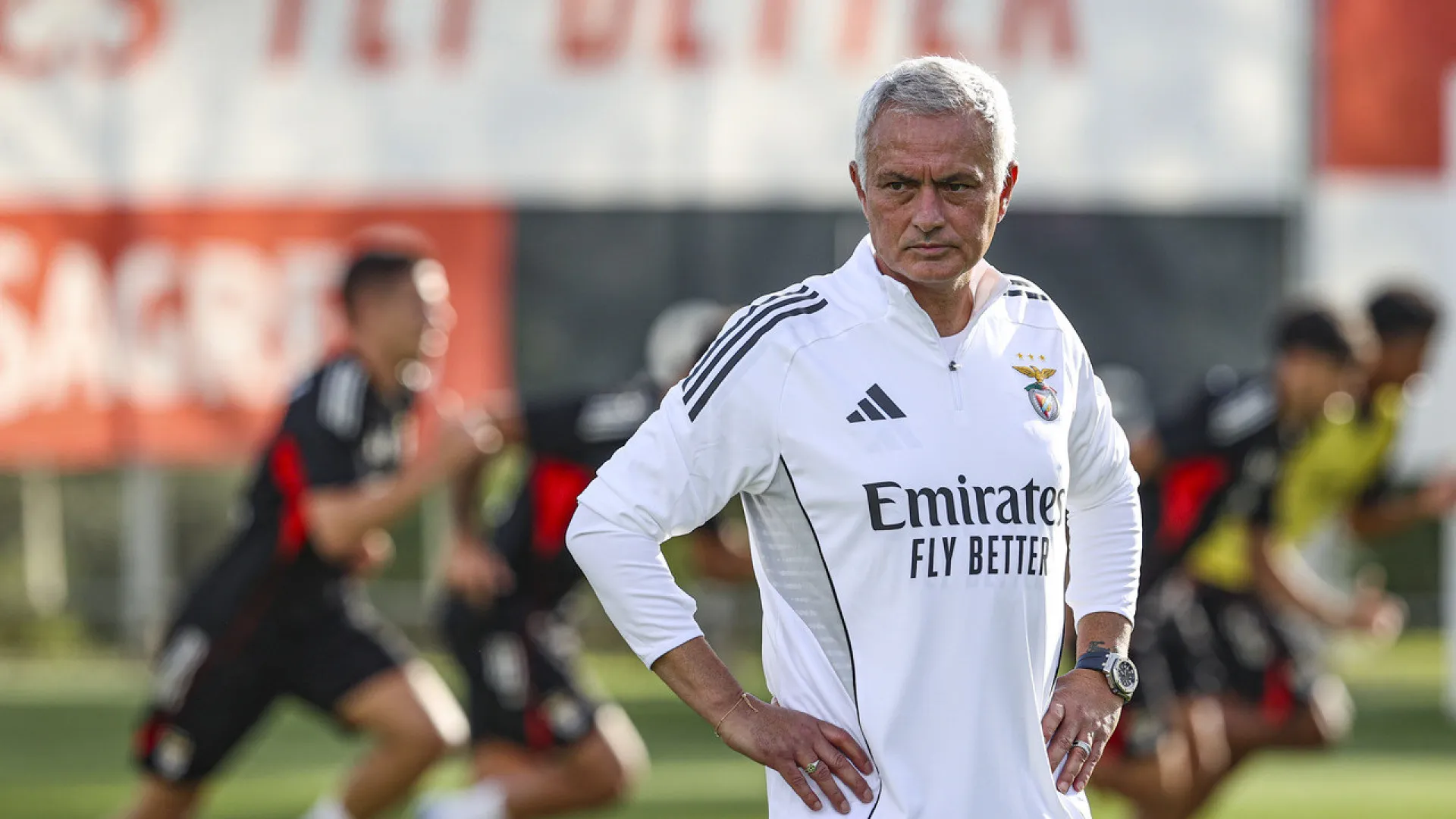 
                    José Mourinho regressa à I Liga 21 anos, quatro meses e 11 dias depois
                