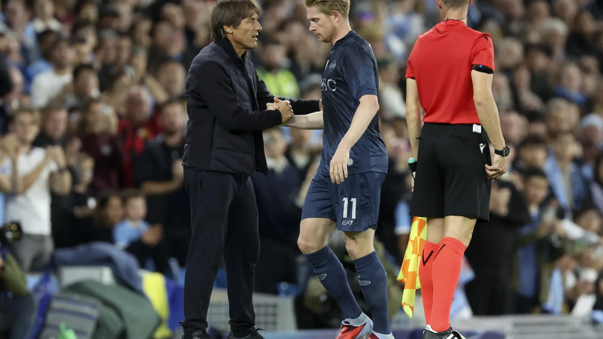 
                    Regresso de De Bruyne ao City 'estragado' por Conte: 