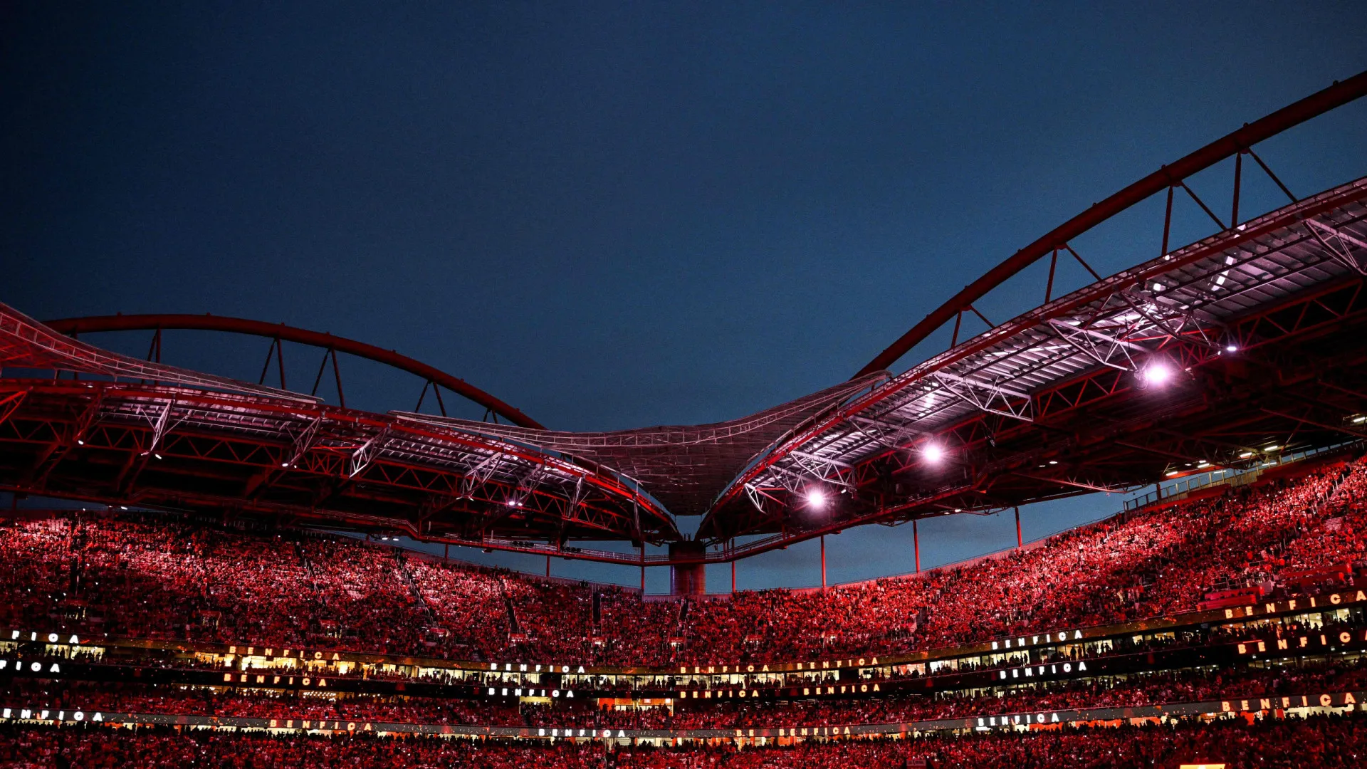 Benfica-Tondela: Quem se junta ao Sporting na final four da Taça da Liga?