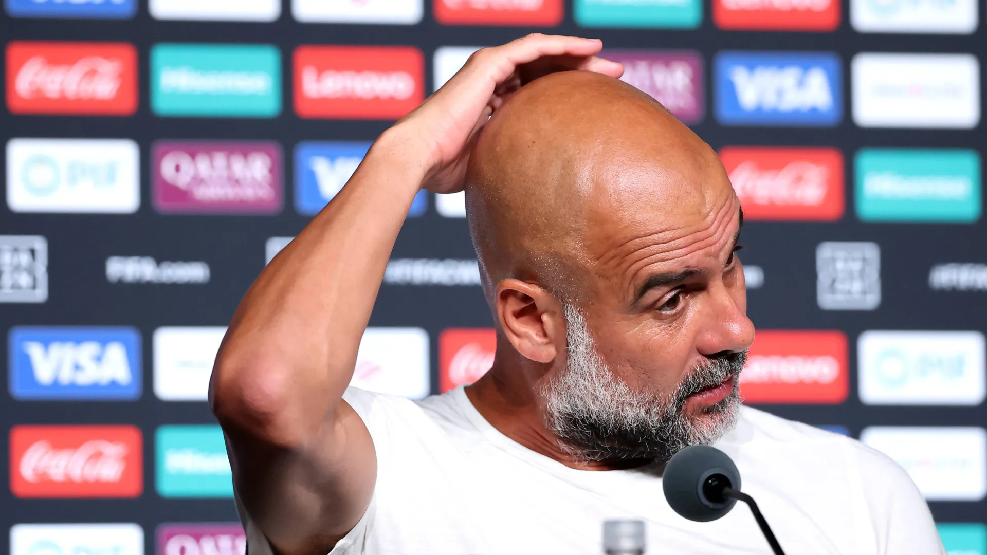 Guardiola e a nova 'moda' da Premier League: