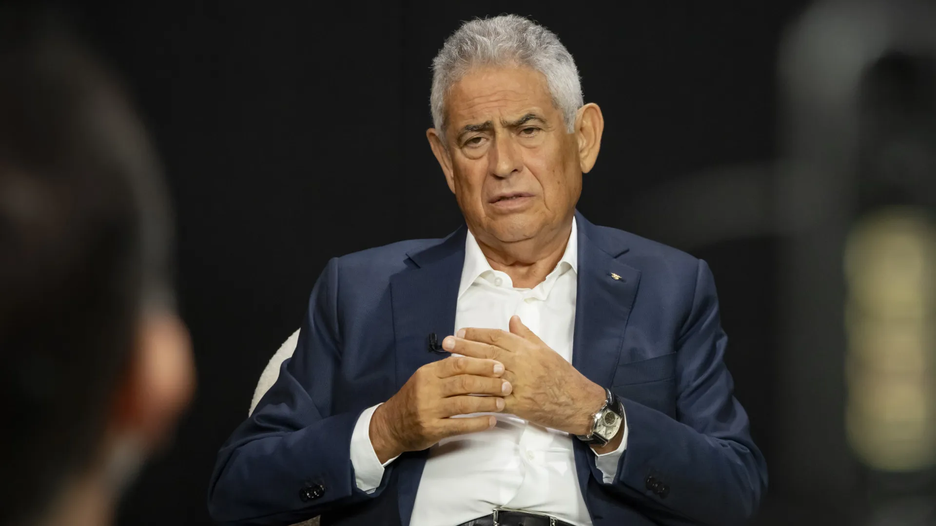 
                    Vieira taxativo: 