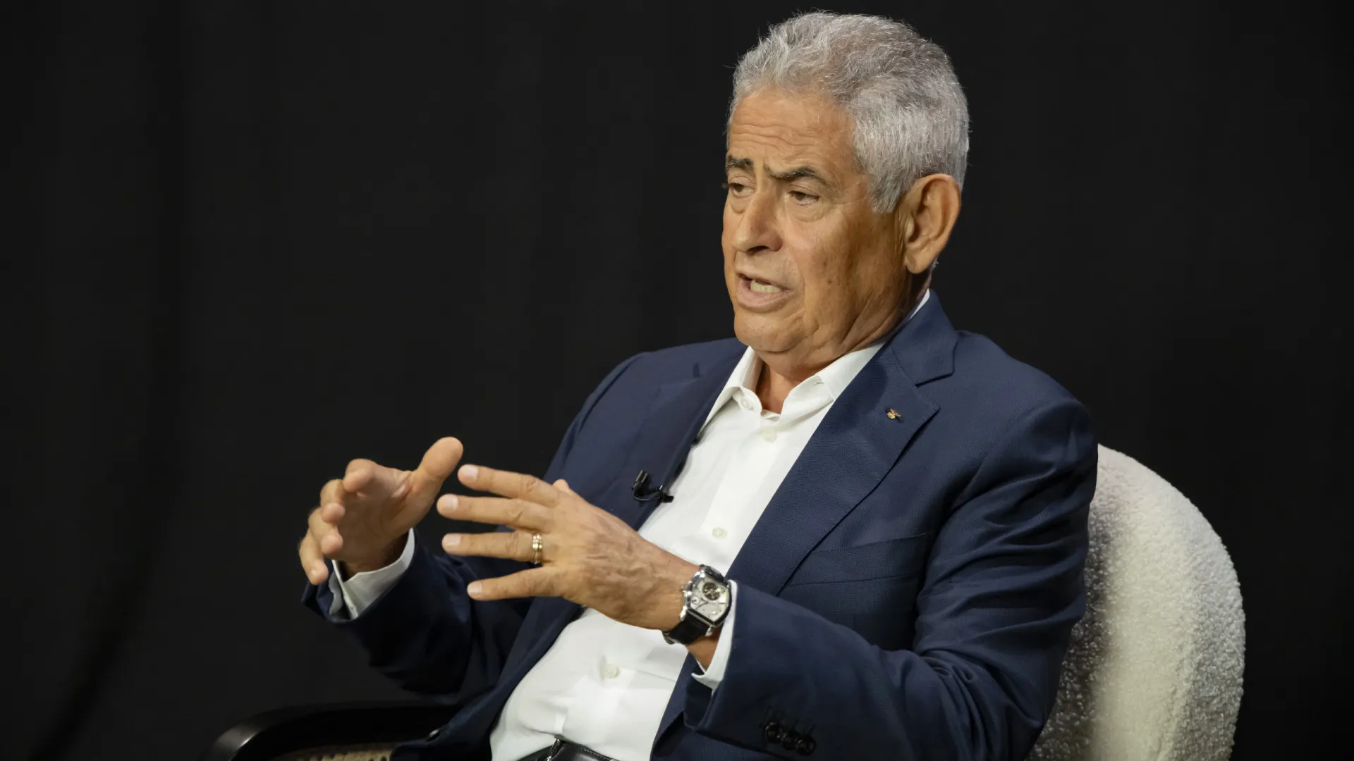 
                    Vieira faz apelo aos adeptos do Benfica: 