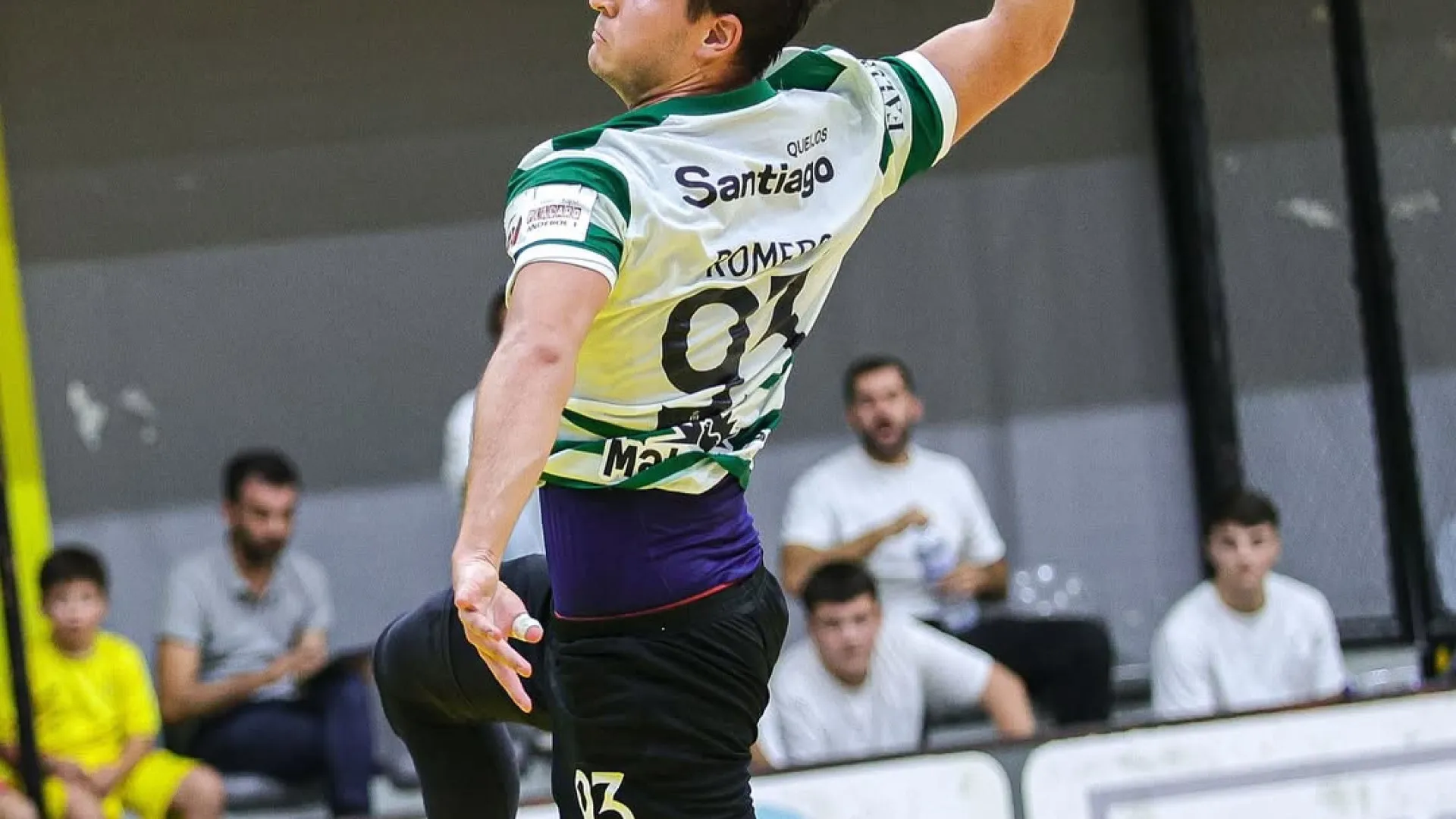 Sporting, FC Porto e Benfica somam e seguem no campeonato de andebol