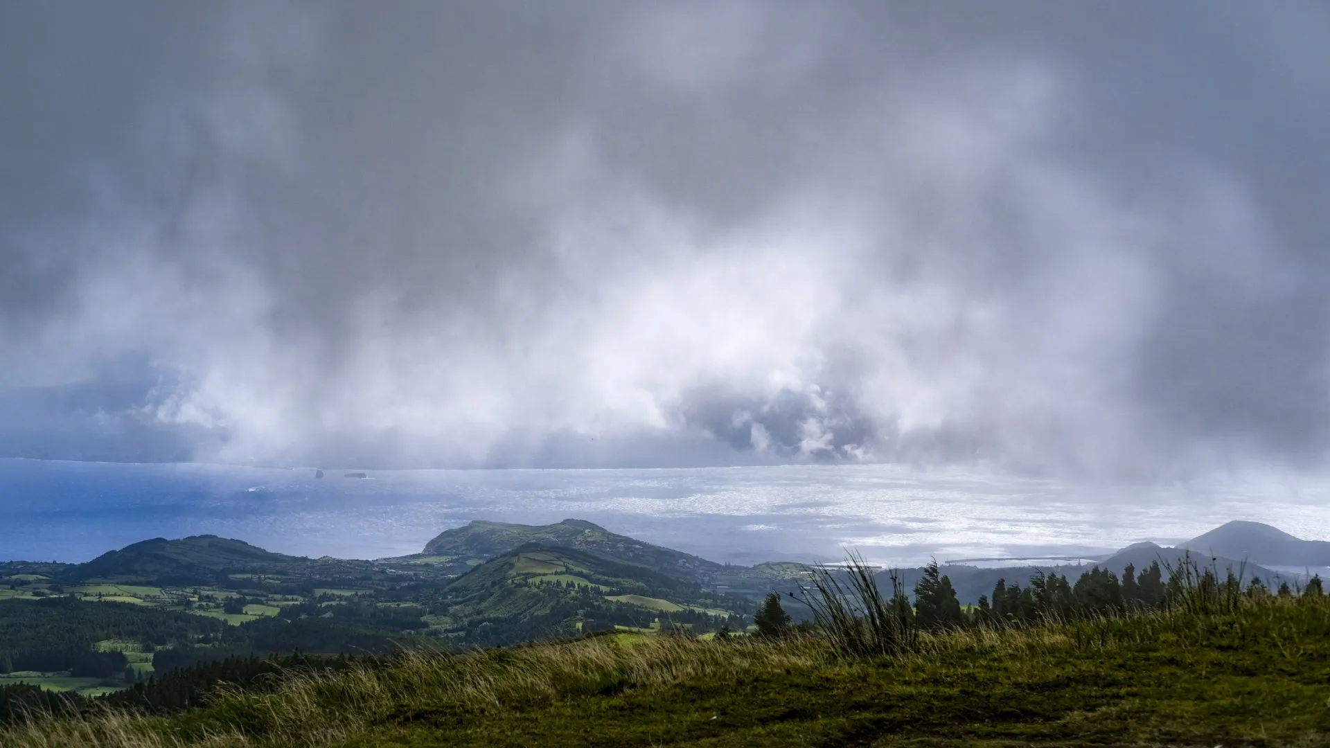 
                    Grupo Central dos Açores com aviso amarelo devido à chuva
                