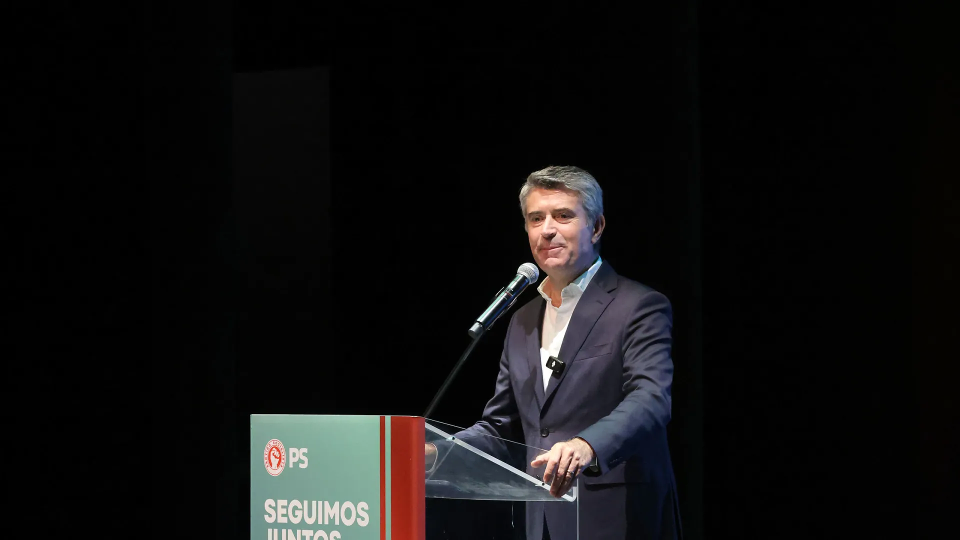 Carneiro convencido de que portugueses "se vão reencontrar" com o PS